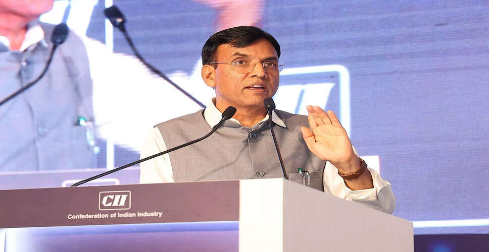 भारत में रोजगार के अवसरों में वृद्धि: श्रम मंत्री का बयान