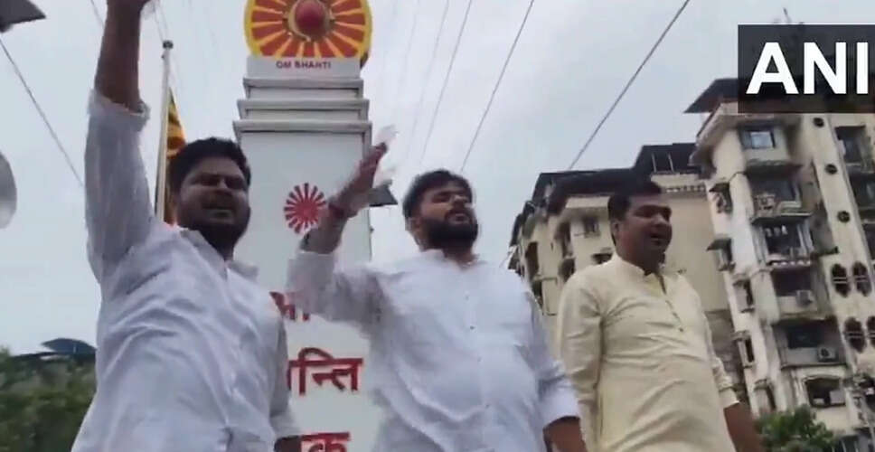 मनसे की रैली पर पुलिस की कार्रवाई: अविनाश जाधव हिरासत में