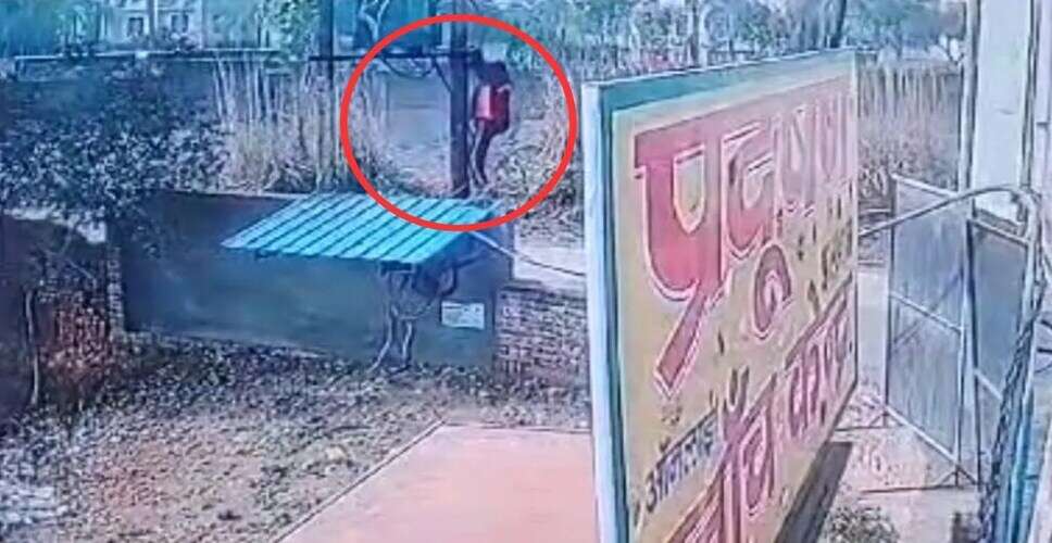 हापुड़ में बिजली कर्मचारी ने हेलमेट न पहनने पर पेट्रोल पंप की बिजली काटी