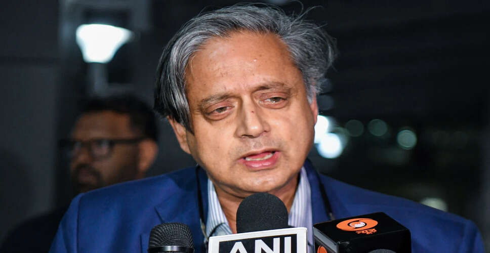 कांग्रेस और शशि थरूर के बीच बढ़ती दूरियां: केरल उपचुनाव पर विवाद