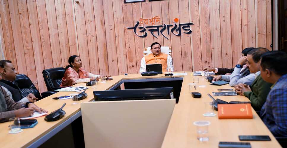 उत्तरकाशी हादसा : सिलक्यारा सुरंग में भूस्खलन की जांच शुरू, विशेषज्ञों ने किया निरीक्षण (लीड-1)