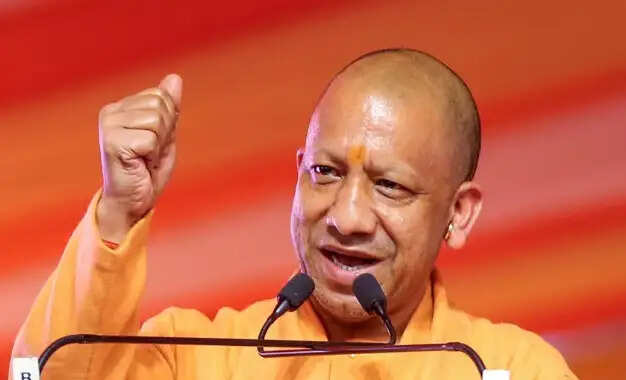 उत्तर प्रदेश में छात्रवृत्ति का वितरण और पुलिस विभाग में बड़े बदलाव