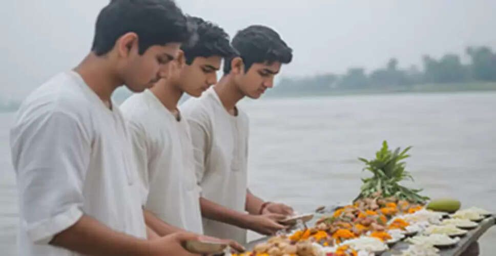 पितृ दोष दूर करने के उपाय: जानें कैसे करें समाधान