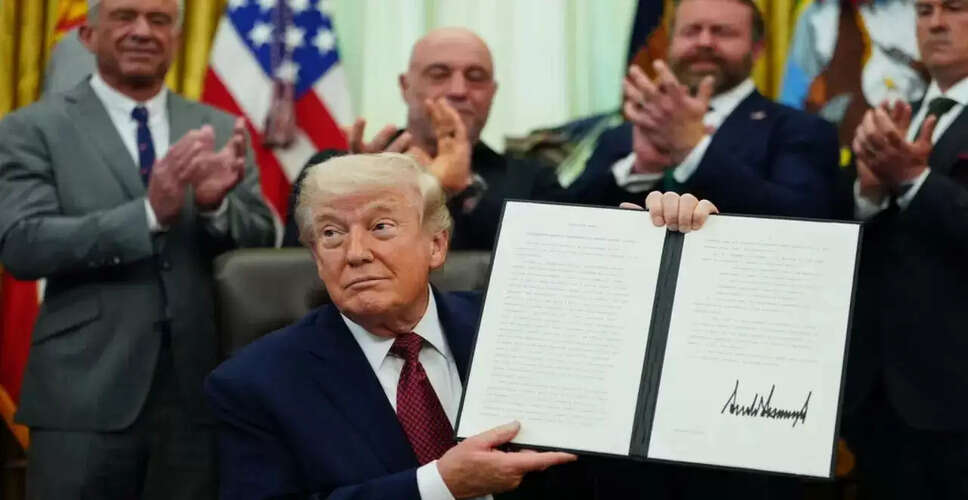 ट्रंप ने साइकेडेलिक दवाओं के लिए चिकित्सा अनुसंधान को तेज करने का आदेश दिया