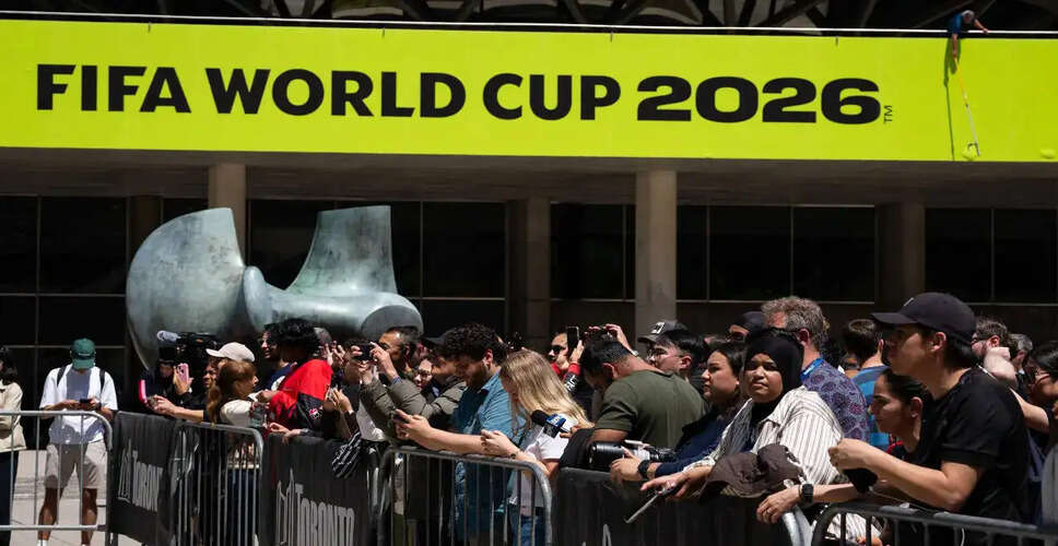 FIFA ने विश्व कप में पुन: प्रयोज्य बोतलों पर प्रतिबंध लगाया