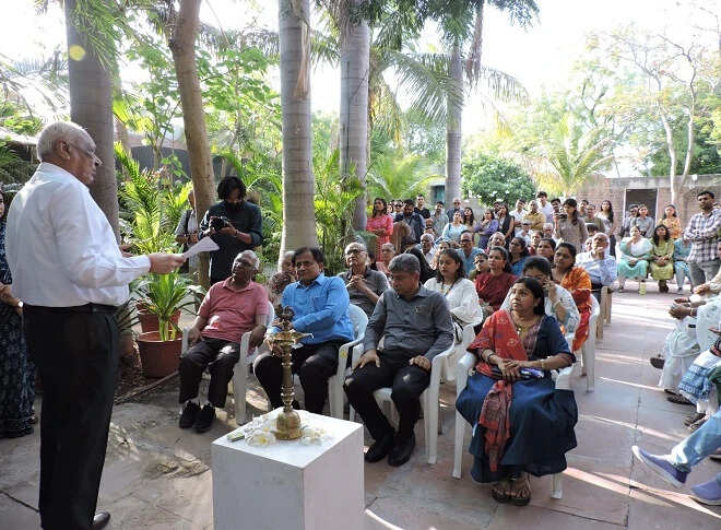 अहमदाबाद में गुफा चित्र प्रदर्शनी का आयोजन