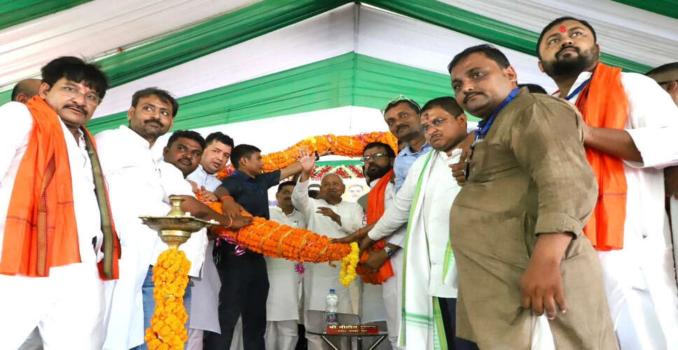 मुख्यमंत्री नीतीश कुमार ने मधुबनी में 25 विकास योजनाओं का उद्घाटन किया