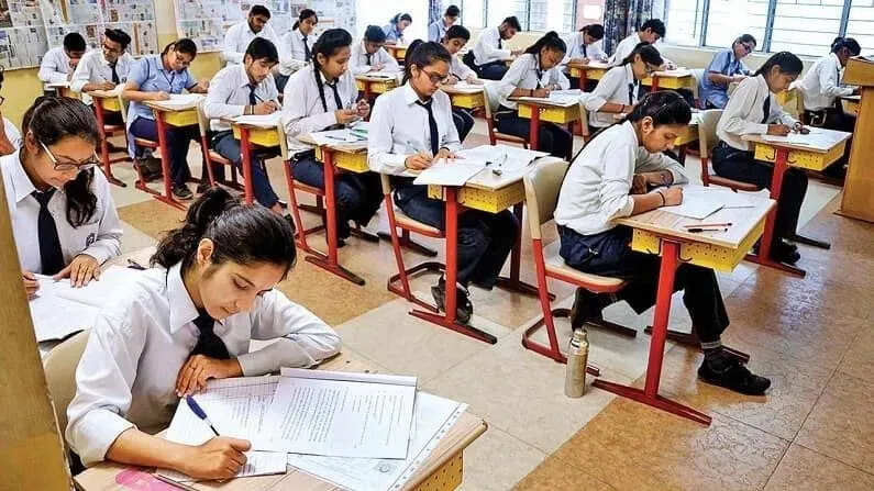 JKBOSE 10वीं परीक्षा 2025 का टाइमटेबल जारी, जानें सभी महत्वपूर्ण तिथियाँ