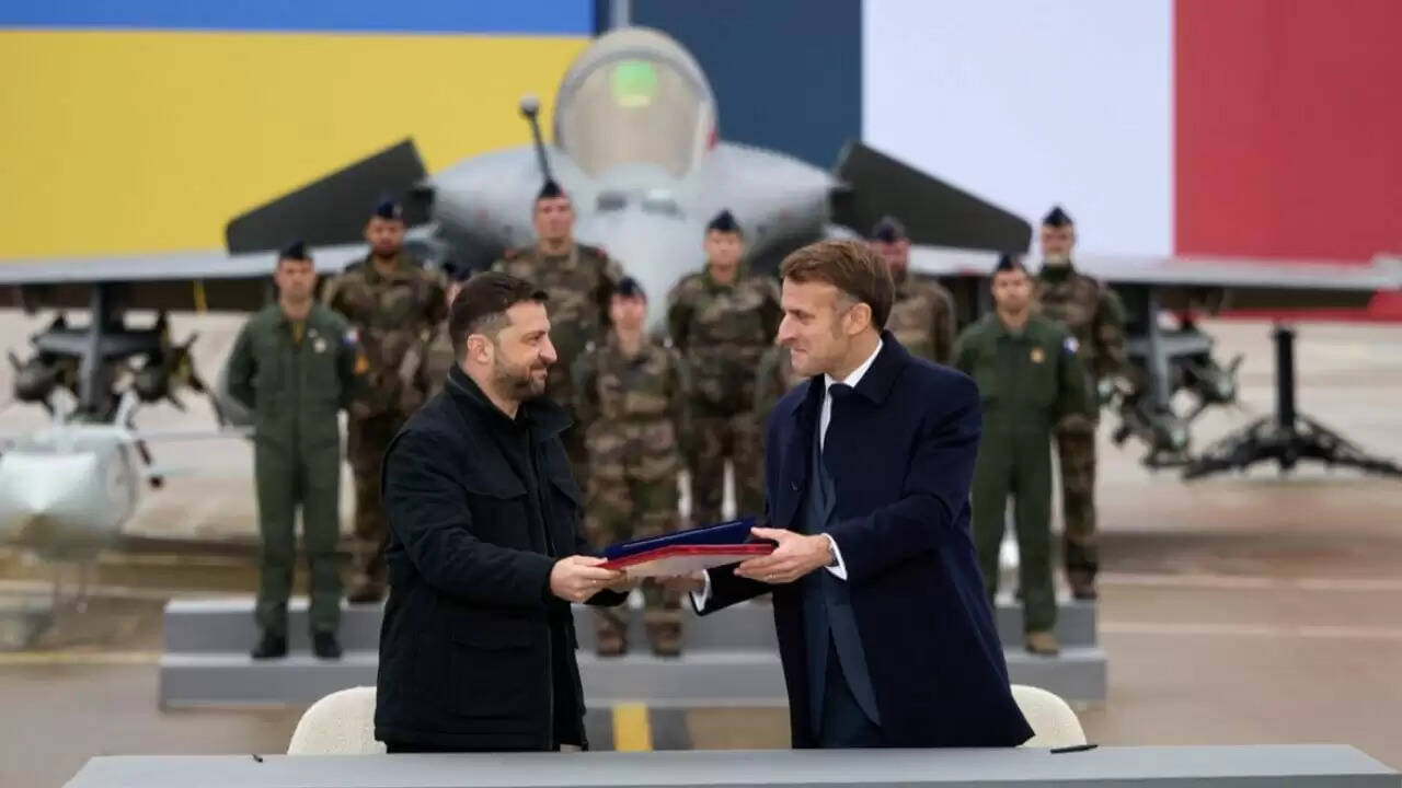 यूक्रेन ने फ्रांस से 100 राफेल विमानों की खरीद की, युद्ध में नया मोड़ संभव