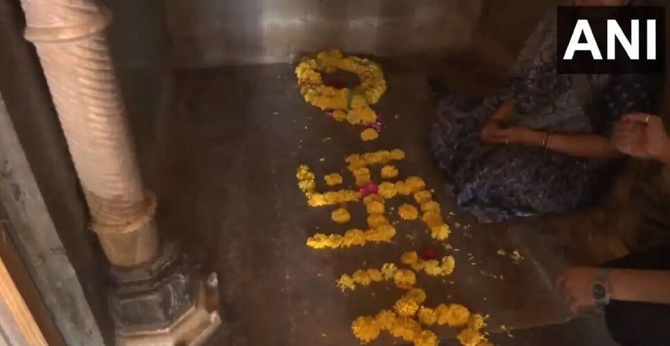 भोजशाला मंदिर-कमल मौला मस्जिद परिसर में हिंदू श्रद्धालुओं का उत्सव