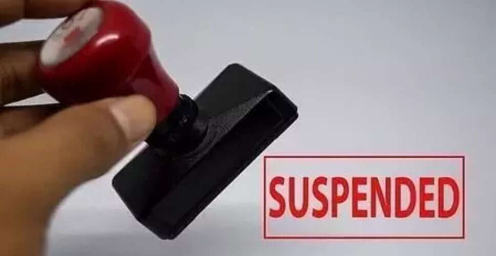 जम्मू-कश्मीर में पुलिस कांस्टेबल निलंबित, गांव रक्षा समिति के सदस्य की पिटाई का आरोप