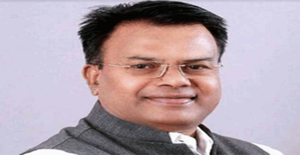 कांग्रेस के बागी नेता किशोर गजभिये को मिली राहत, वीबीए ने रामटेक लोकसभा सीट से अपना उम्मीदवार लिया वापस