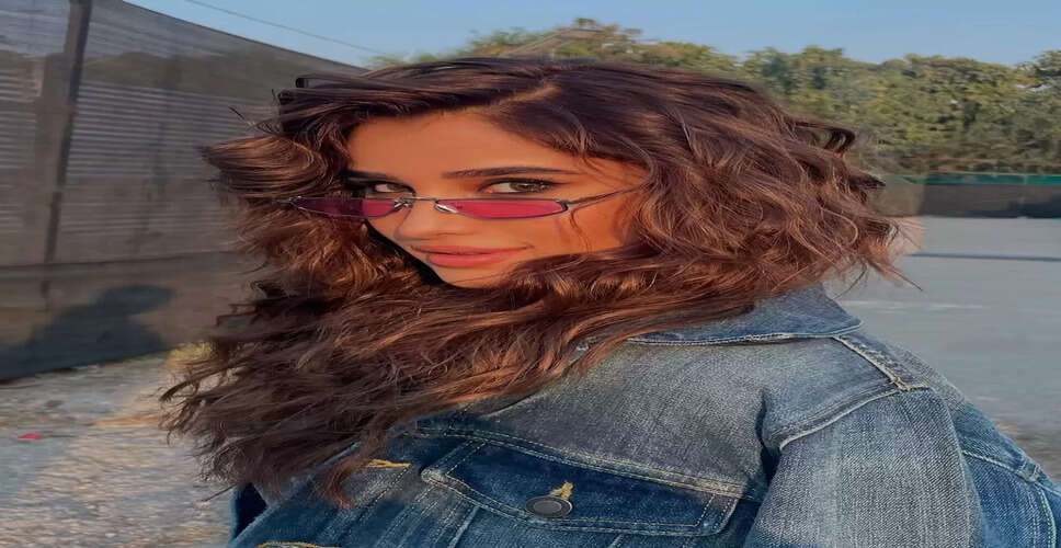 Rasha Thadani ने साझा की अपनी खूबसूरत तस्वीरें, फैंस ने की तारीफ