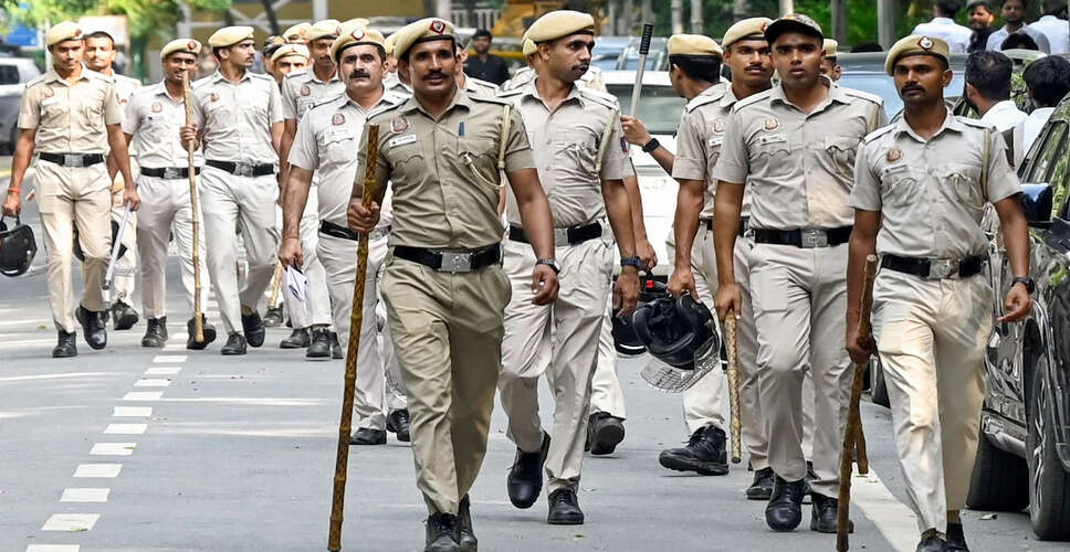 दिल्ली पुलिस का ऑपरेशन कवच 10.0: 120 ड्रग तस्करों की गिरफ्तारी