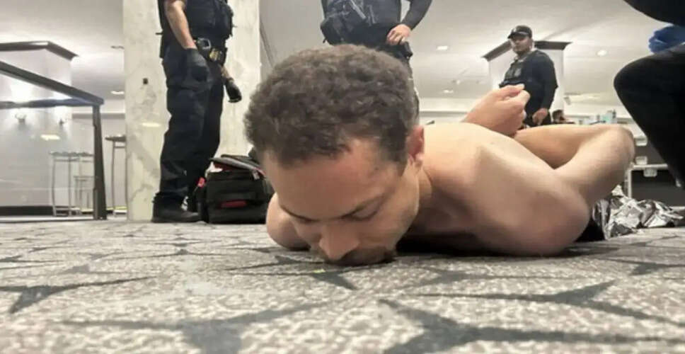 व्हाइट हाउस संवाददाता डिनर में गोलीबारी का संदिग्ध गिरफ्तार