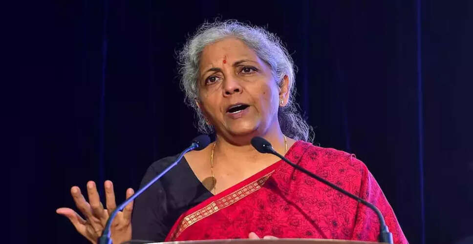 वित्त मंत्री ने तस्करी और मादक पदार्थों के व्यापार से निपटने के लिए नई रणनीतियों की आवश्यकता बताई