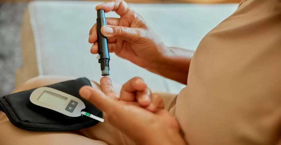 सर्दियों में ब्लड शुगर के बढ़ने के कारण और डायबिटीज मरीजों के लिए सावधानियां