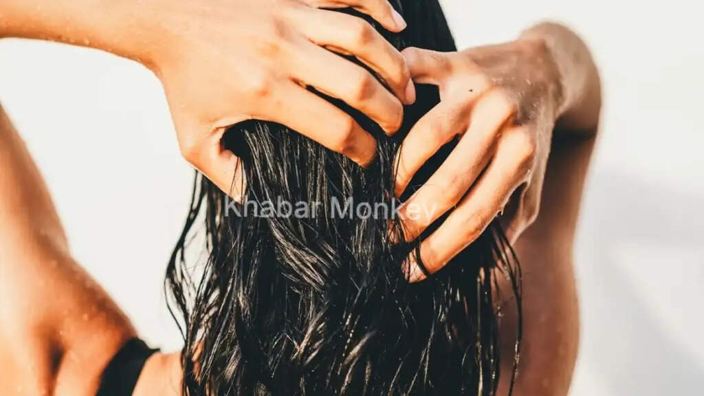 महिला ने 10 साल में केवल 10 बार धोए बाल, जानें क्या हुआ