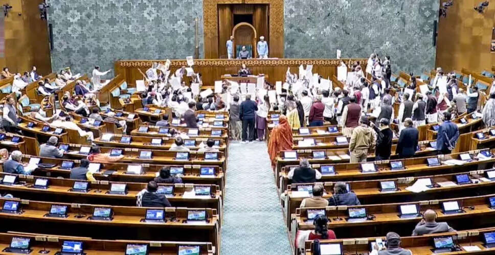 गाँवों में रोजगार के लिए नया विधेयक पेश, गांधी का नाम हटाने पर विपक्ष का विरोध