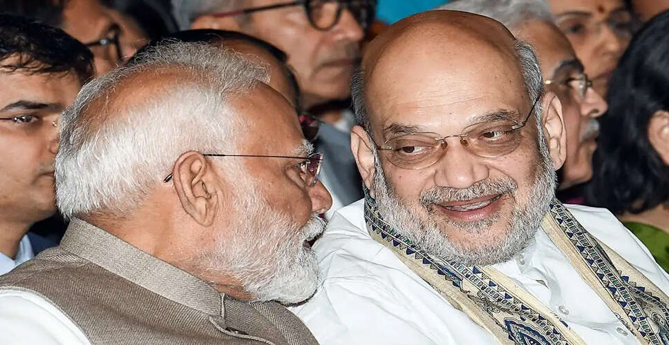 विपक्ष की एकजुटता में दरारें: तृणमूल कांग्रेस और द्रविड मुनेत्र कषगम के संकट का असर
