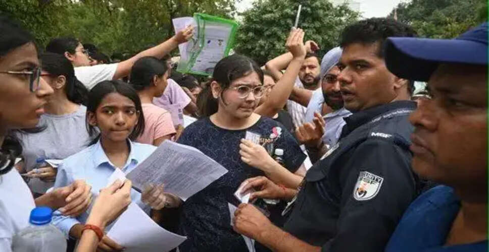 CUET-UG परीक्षा में तकनीकी समस्या के कारण 3,765 छात्रों को मिलेगा पुनः परीक्षा का अवसर