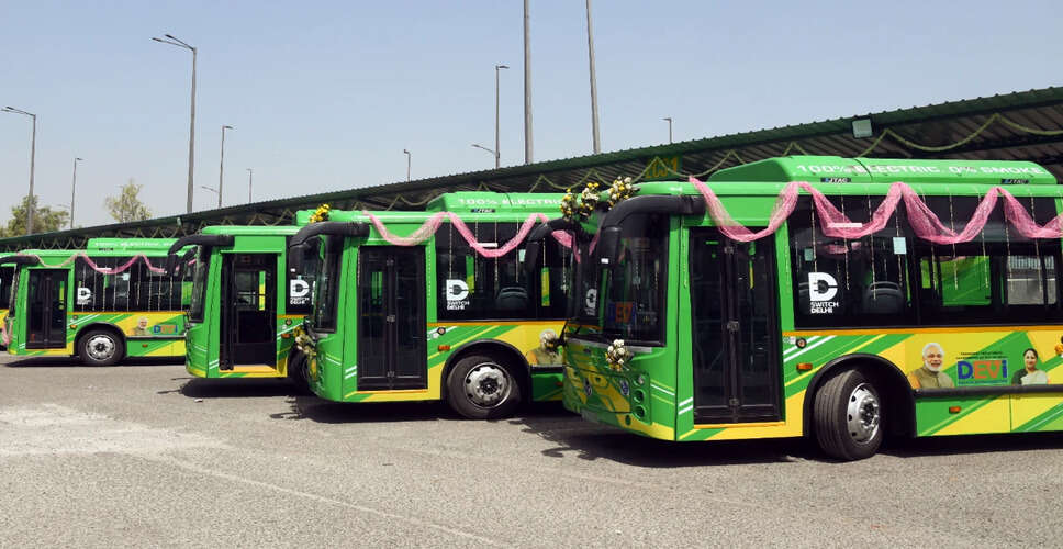 दिल्ली में महिलाओं के लिए मुफ्त बस यात्रा की नई योजना शुरू