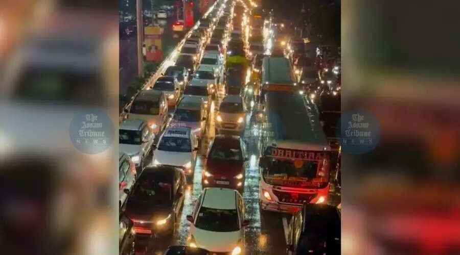 जोराबाट में भारी बारिश से बाढ़ का कहर, एक की मौत
