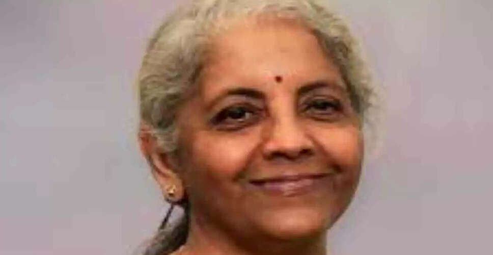 जीएसटी में बदलाव: आवश्यक वस्तुओं की कीमतें घटेंगी, विलासिता की वस्तुएं महंगी होंगी