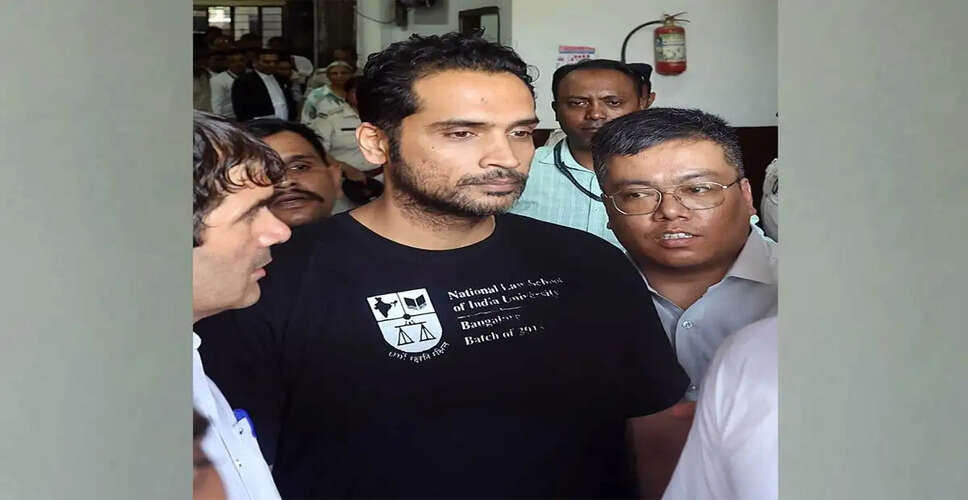 ट्विशा शर्मा मौत मामले में पूर्व न्यायाधीश और उनके बेटे को 14 दिन की न्यायिक हिरासत में भेजा गया