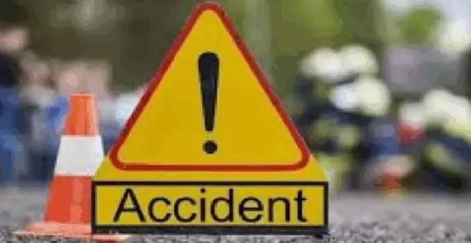 मंदसौर में दर्दनाक सड़क हादसा: एंबुलेंस गिरने से दो की मौत