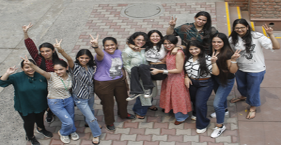 सीबीएसई रिजल्ट : 'स्पेशल नीड' वाले 43 छात्रों ने हासिल किए 95 फीसदी से अधिक अंक