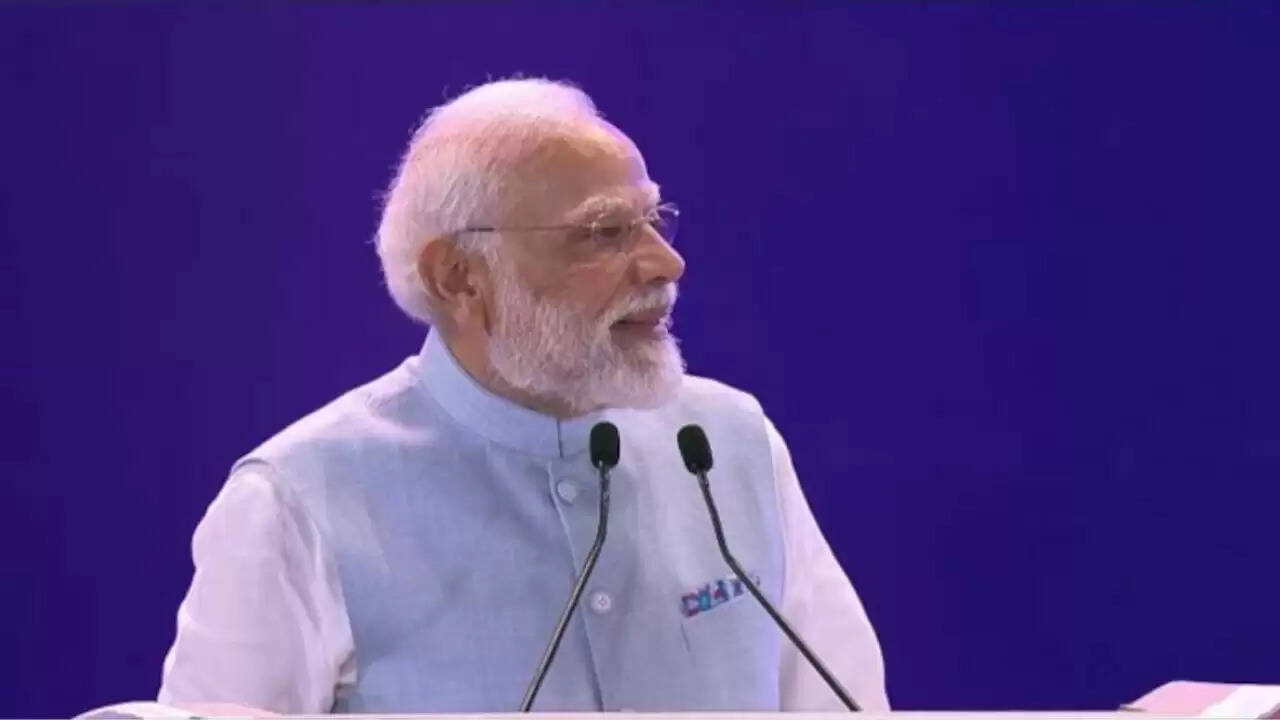 प्रधानमंत्री मोदी ने 1 लाख करोड़ रुपये का RDI फंड लॉन्च किया