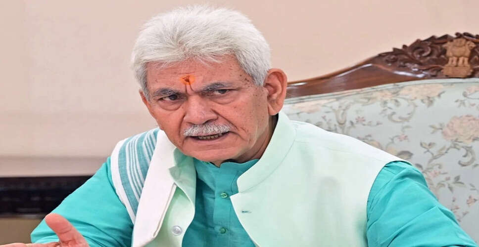 जम्मू-कश्मीर में तीन सरकारी कर्मचारियों की बर्खास्तगी, आतंकवाद से जुड़ी गतिविधियों का आरोप