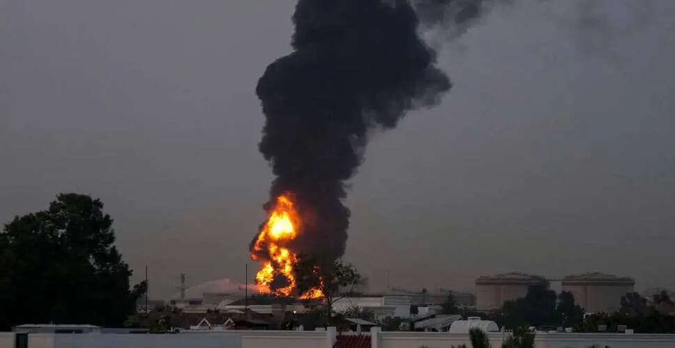 दुबई में विस्फोटों की आवाजें, वायु रक्षा गतिविधियों का परिणाम