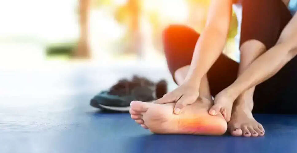 पैरों में जलन: बर्निंग फीट सिंड्रोम के लक्षण और उपचार