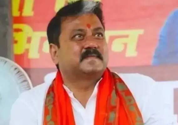 दिल्ली कोर्ट ने भाजपा विधायक को गैर इरादतन हत्या का दोषी ठहराया
