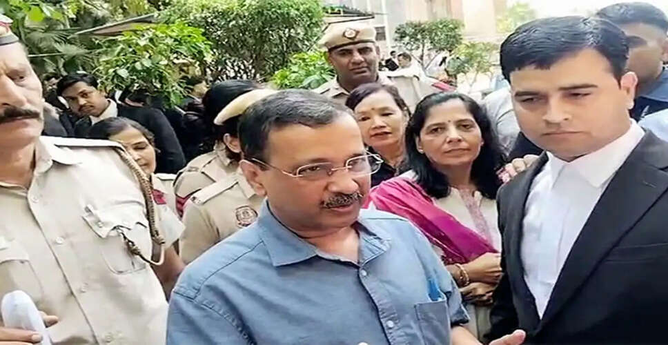 दिल्ली उच्च न्यायालय में केजरीवाल की उपस्थिति, सीबीआई मामले पर बहस जारी