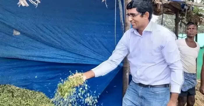 किशोर इंदुकुरी की प्रेरणादायक कहानी: नौकरी छोड़कर डेयरी फार्मिंग में सफलता
