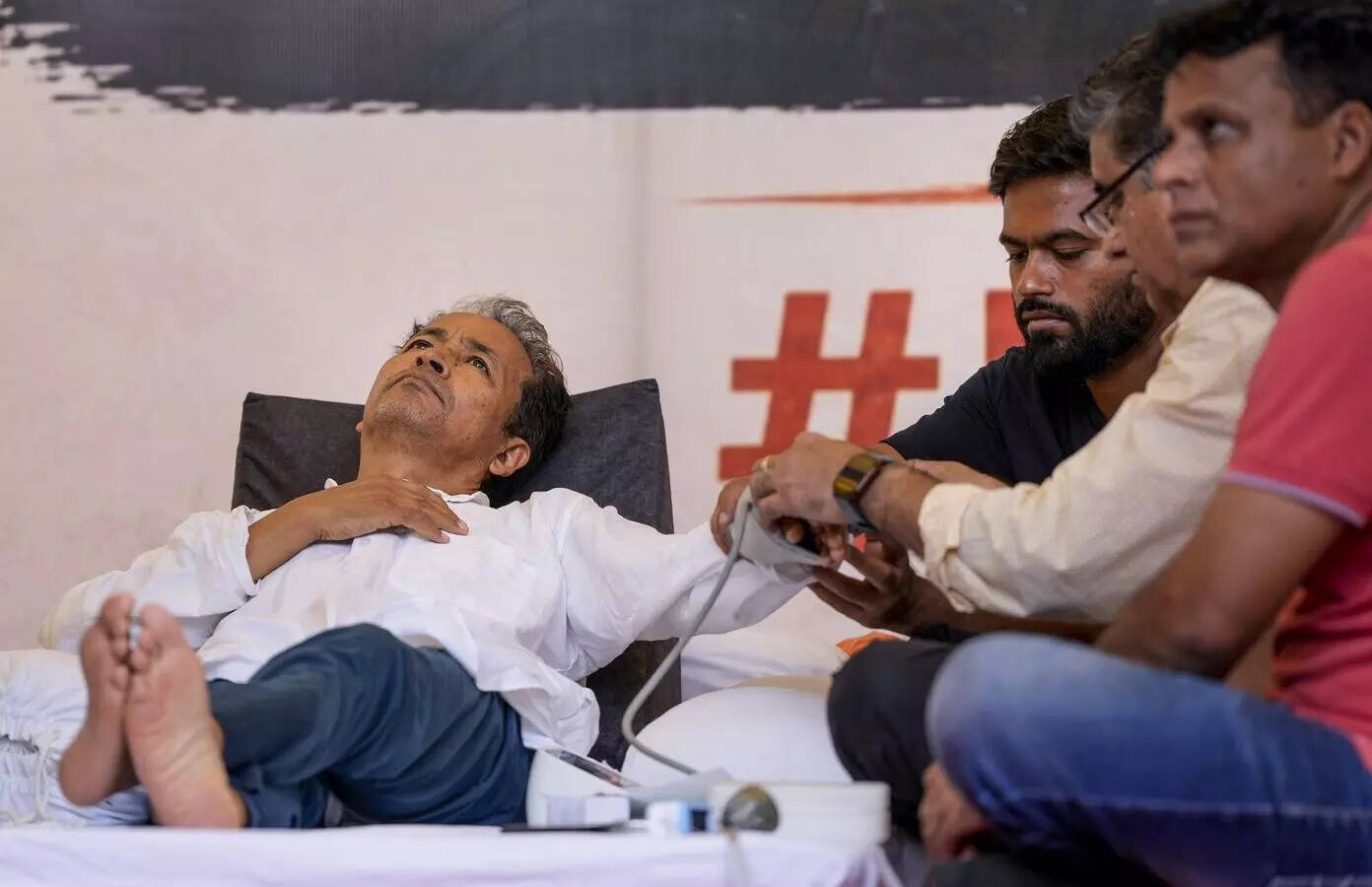 दिल्ली में छात्रों के समर्थन में AJP का प्रदर्शन जारी