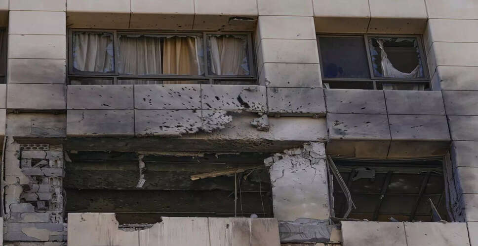 इजराइल के हवाई हमले से लेबनान में बढ़ी तबाही, 12 की मौत