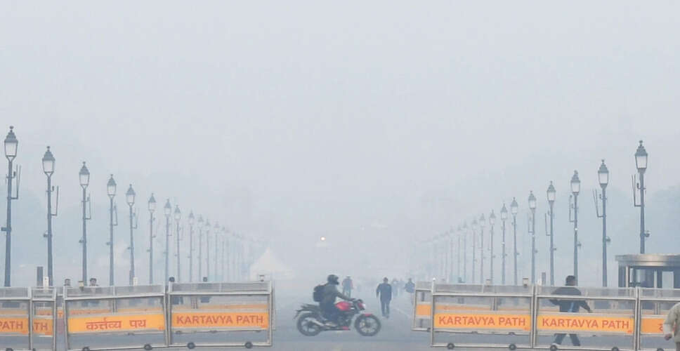दिल्ली में वायु गुणवत्ता फिर से 'बहुत खराब' श्रेणी में पहुंची