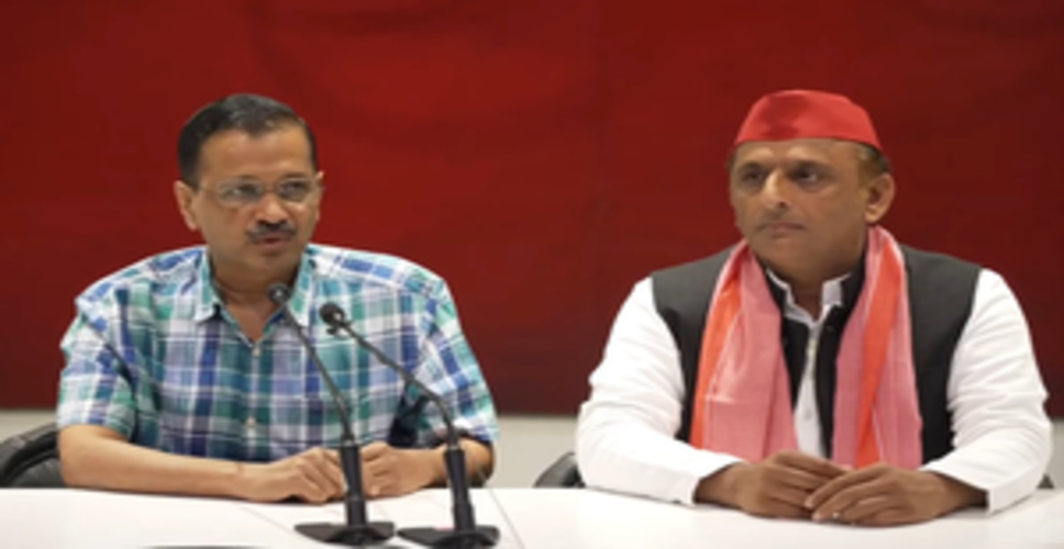 स्वाति मालीवाल पर आप ने साधी चुप्पी