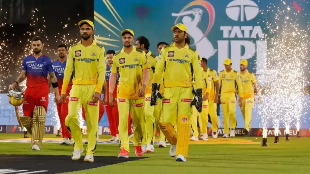CSK में कप्तानी परिवर्तन की संभावना, संजू सैमसन पर बढ़ा दबाव
