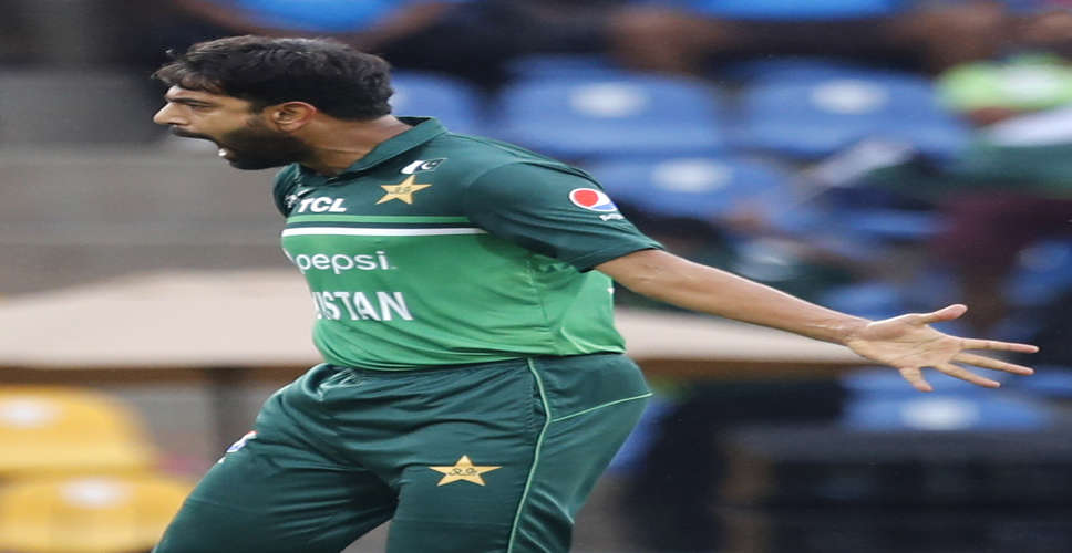हारिस रउफ की घातक गेंदबाजी से पाकिस्तान ने बांग्लादेश को सिर्फ 193 रन पर समेटा