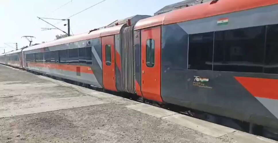नई ट्रेन सेवा से कश्मीर में पर्यटन और अर्थव्यवस्था को मिलेगा नया आयाम