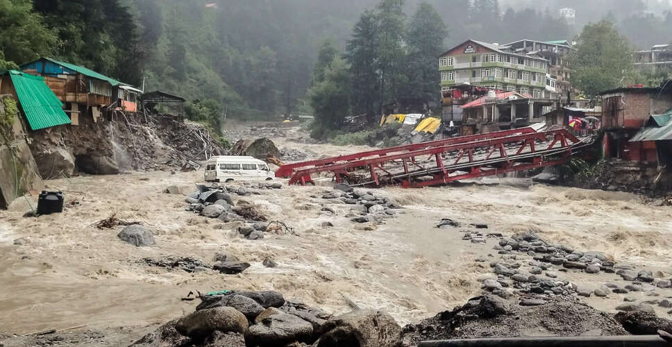 हिमाचल प्रदेश में बारिश से भारी तबाही, 4,079 करोड़ का नुकसान