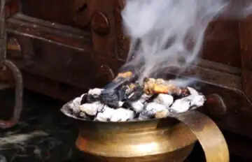 बुरे दिनों को अच्छे में बदलने के चमत्कारी उपाय