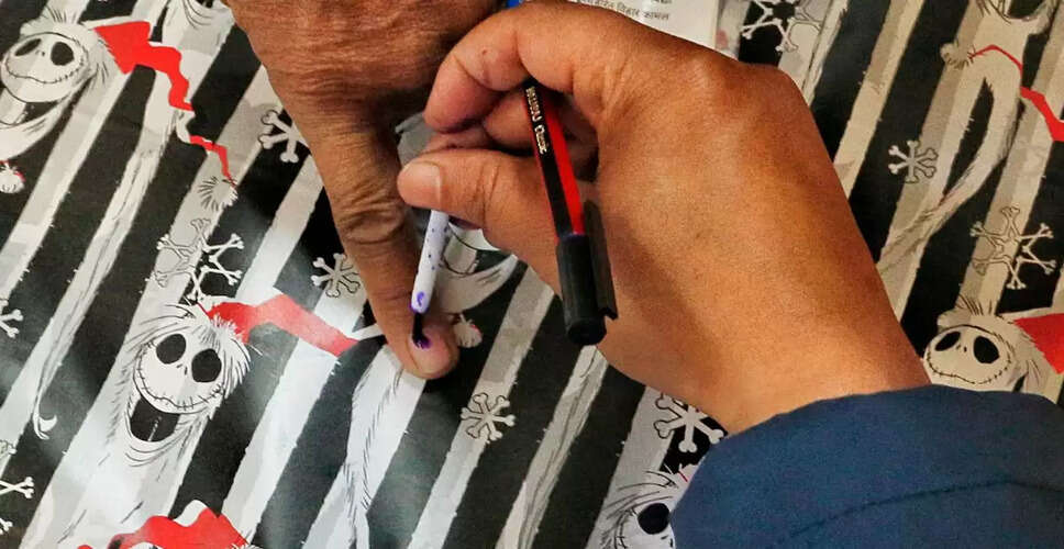 बिहार में मतदाता सूची में गंभीर खामियां, चुनाव आयोग ने किया खुलासा