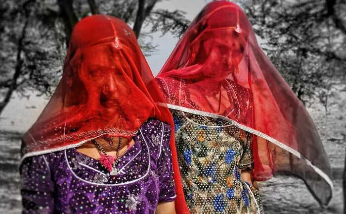 राजस्थान के गांव में पुरुषों की अनोखी शादी की परंपरा