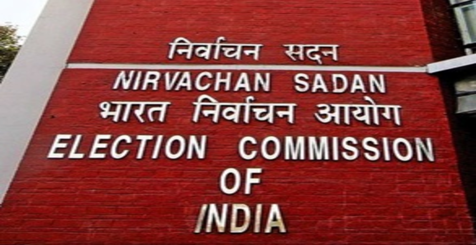 चुनाव आयोग ने पांच राज्यों के 8 डीएम और 12 एसपी का किया तबादला
